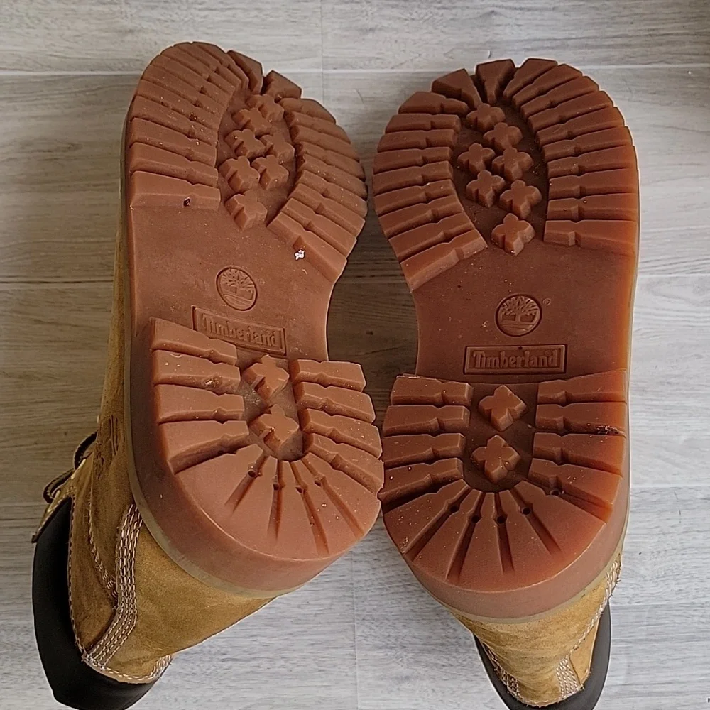 Timberland Youth Premium 6 in. Primaloft Waterproof Nubuck Boot Wheat Sz 2.5